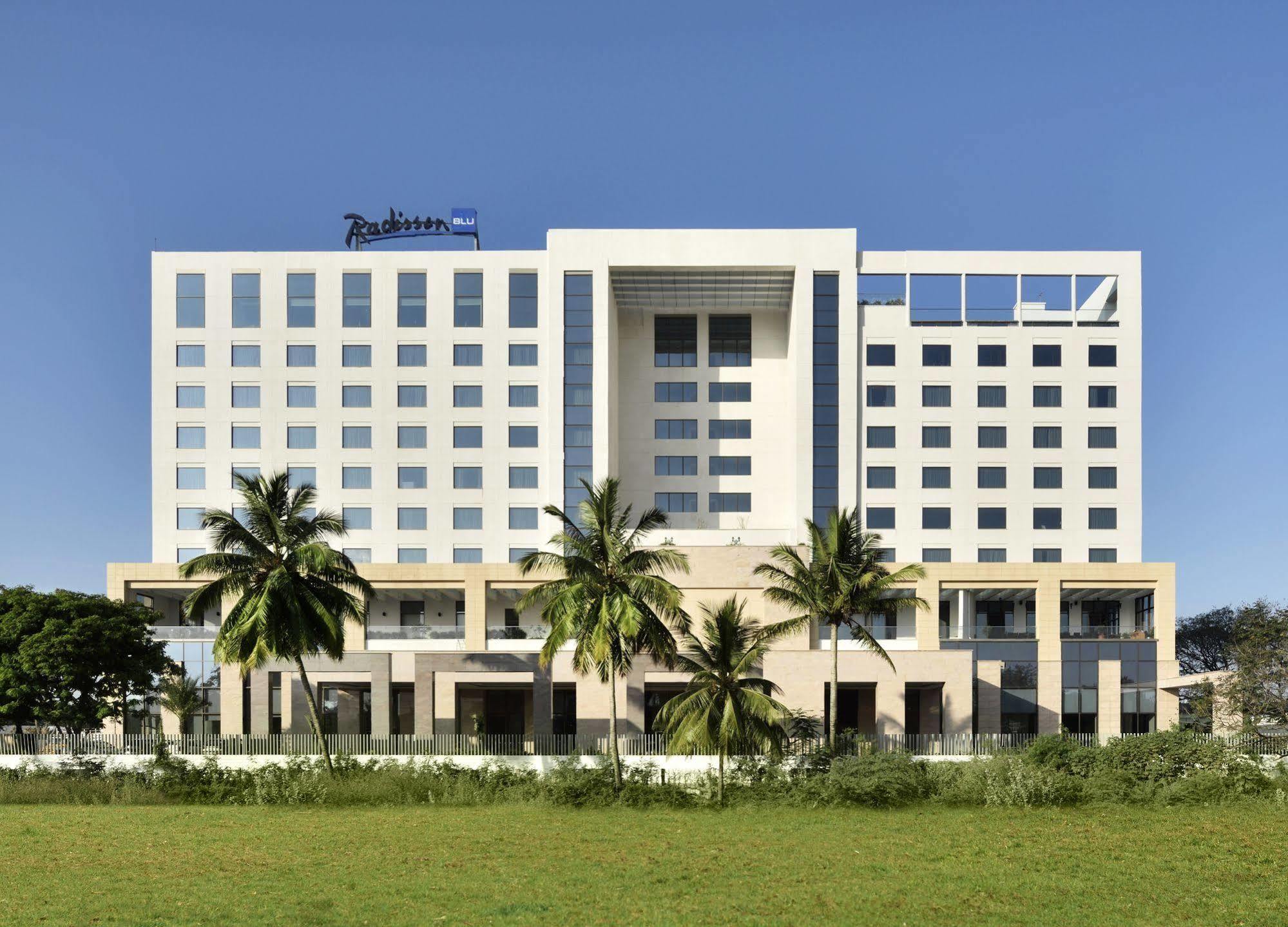 Radisson Blu Coimbatore Dış mekan fotoğraf Radisson Blu Hotel, Kathmandu