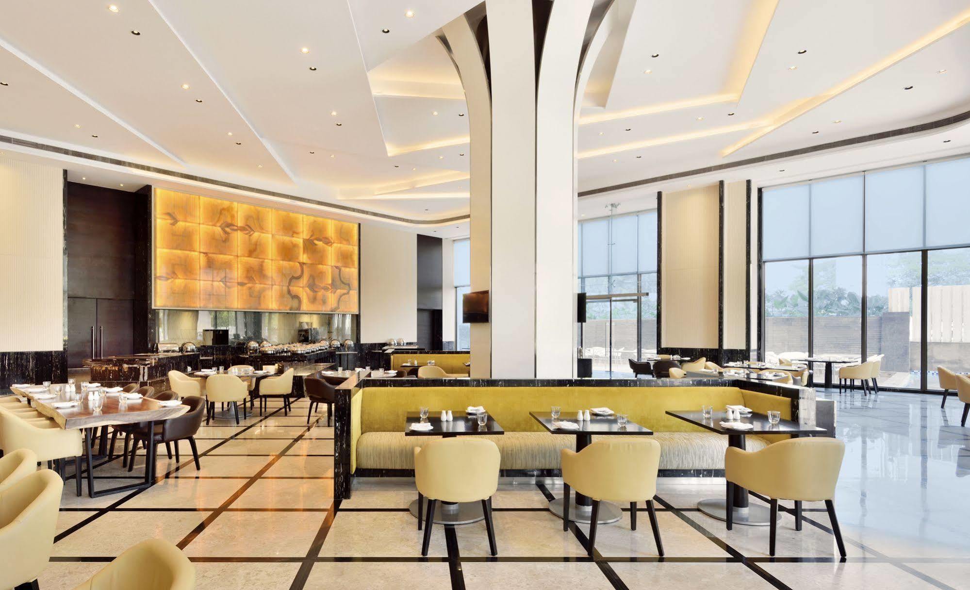 Radisson Blu Coimbatore Dış mekan fotoğraf The Park, Hyderabad
